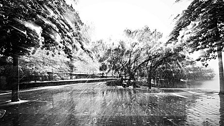 周芷若和玄冥二老的交手原文｜《倚天屠龙记》经典对决再现江湖：周芷若与玄冥二老巅峰对决，智慧与勇气碰撞-3