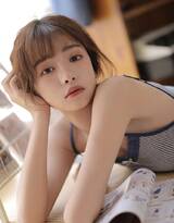 玩弄两个丰满老熟女的含义｜深度揭秘：人际互动艺术中的丰满老熟女交往之道-1